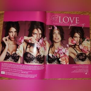 Victoria's Secret Leopard Love Push-Up Balconet Garter Thong 32B/S Set